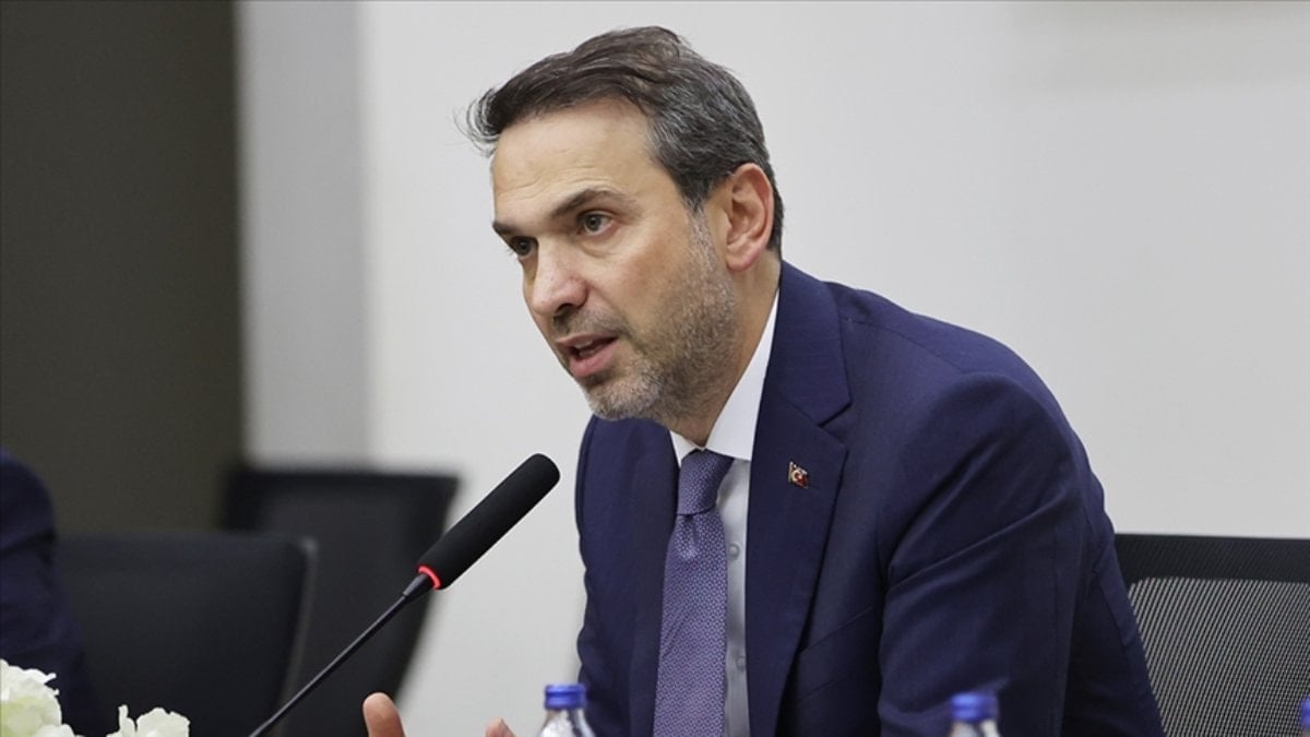 Alparslan Bayraktar yanıtladı: Doğalgaz ve elektriğe zam gelecek mi?