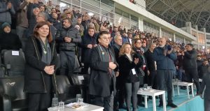 Amedspor davet etti; Leyla Zana tribünde
