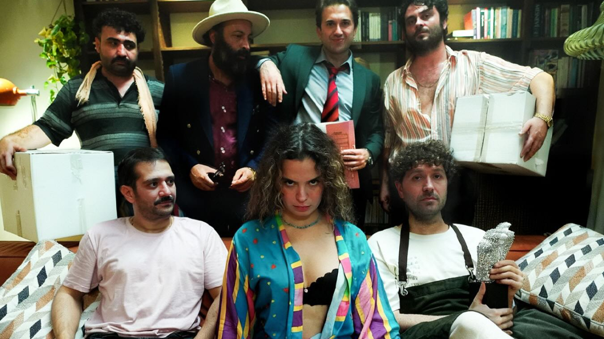 Aslı Bekiroğlu, cesur sahneleri hakkında açıklama yaptı: Yönetmen ne derse onu yapıyoruz”