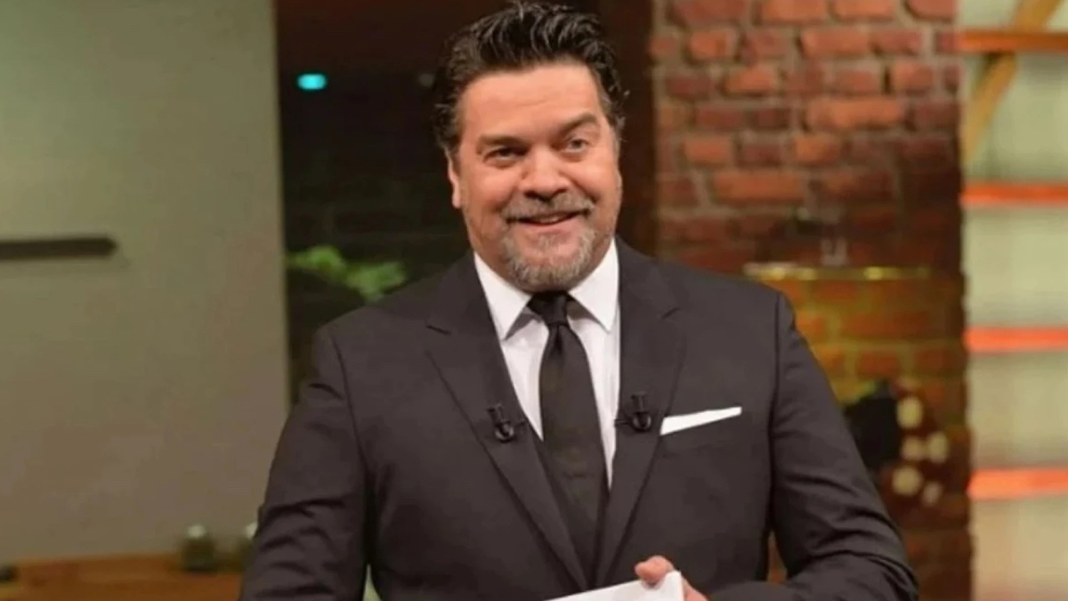 Beyaz Show geri mi dönüyor? Beyazıt Öztürk paylaşımı heyecanlandırdı