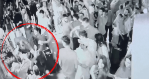 Beyoğlu’nda sarkıntılık kavgası: Cam bardakla boğazını kesti