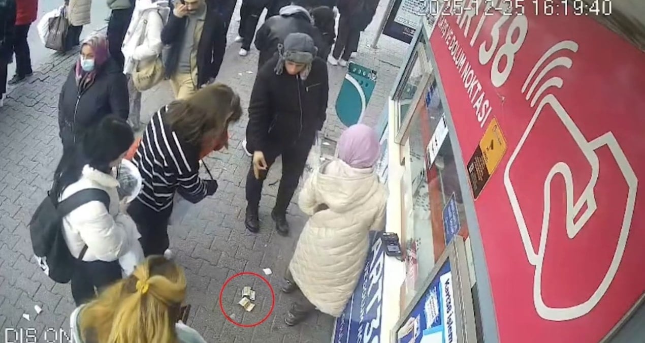 Bilet gişesi önünde düşürülen 250 avro sahibini buldu
