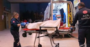 Bursa’da 4 metre yükseklikten düşen yaşlı adam ağır yaralandı