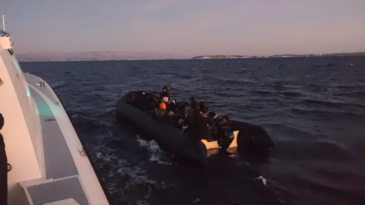 Çeşme ve Menderes’te 79 Düzensiz Göçmen Yakalandı