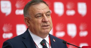 CHP’li Zeybek’ten Bakan Kurum’a Silivri tepkisi