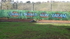 Çilekli Düşler Köyü Açıldı