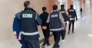 ‘Çirkinler’e operasyonda 7 tutuklama: Otomatik silah, tabanca ve kokain ele geçirildi