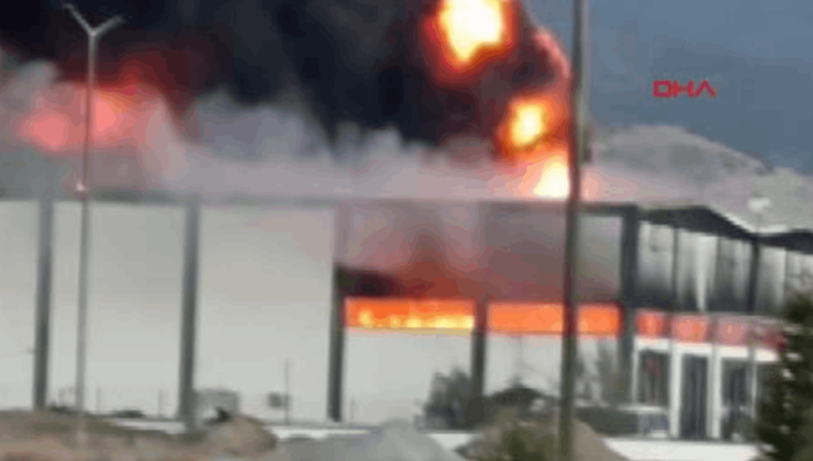 Denizli’de filtre sistemi üretilen fabrikada yangın