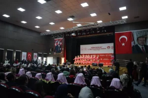 Devlet Himayesindeki Çocuklar Halk Oyunları Yarışmasında