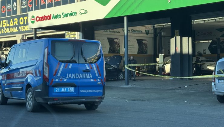 Diyarbakır’da iki grup arasında kavga: 4 yaralı