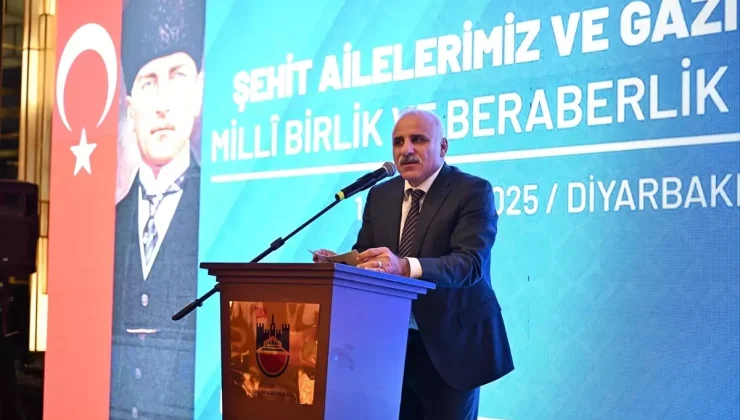 Diyarbakır’da “Şehit Ailelerimiz ve Gazilerimizle Birlik ve Beraberlik Buluşması” programı yapıldı