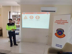 Diyarbakır’da Trafik Güvenliği Semineri