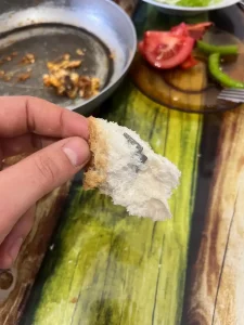 Ekmeğin İçinden Jilet Çıktı!