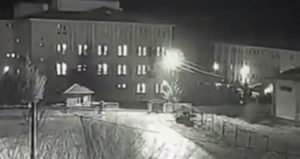 Elektrik arızası nedeniyle geri dönmeye çalışıyordu! İşte uçağın düşme anı