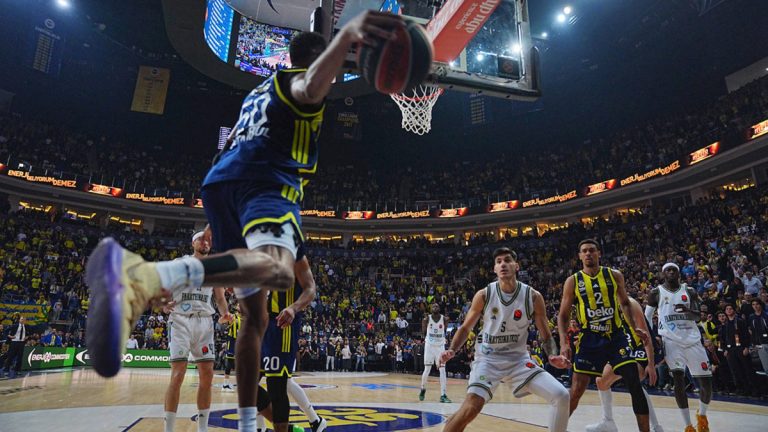 Fenerbahçe, Olimpia Milano deplasmanında