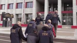 FETÖ operasyonlarında 160 şüpheli gözaltına alındı