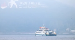 Gemi trafiğine sis engeli! Çanakkale Boğazı geçişlere kapatıldı