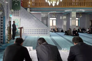 “Genç Hatipler Hutbe Okuma Yarışması”nın il finali Hafik’te yapıldı