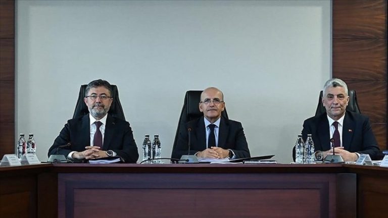 Gıda Komitesi, Mehmet Şimşek’in ev sahipliğinde toplandı