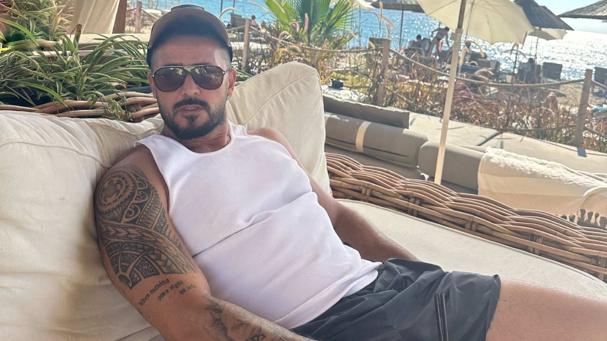 Gökhan Özen 4 ay uzaklaştırma kararı aldı! Sosyal medyadan isyan etti