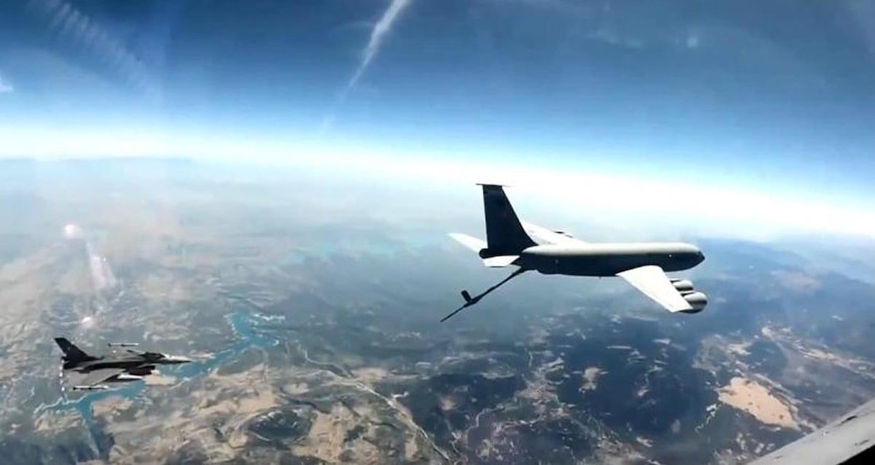 Hava Kuvvetleri uçakları Kıbrıs semalarında