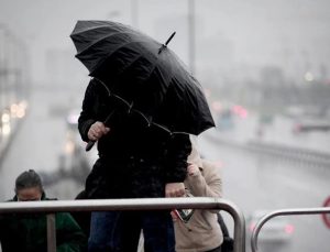 Hava sıcaklıkları düşüyor: Yağışlı hava etkisini artıracak