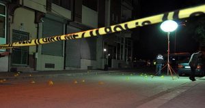 İki araç birbirine girdi! Bir kişi öldü