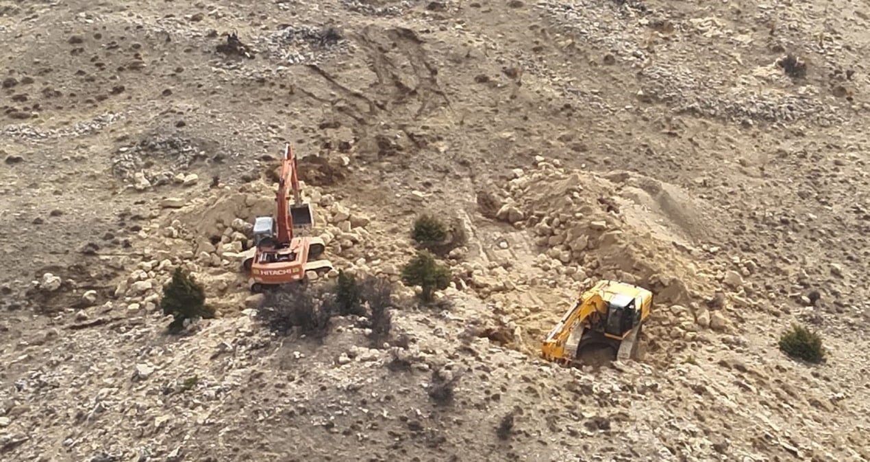 İş makinesini kullanma amaçları ‘pes’ dedirtti! 14 kişi gözaltına alındı