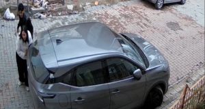 İstanbul’da eski eş vahşeti:”Tecavüz etti, evlendik, şiddet başladı”