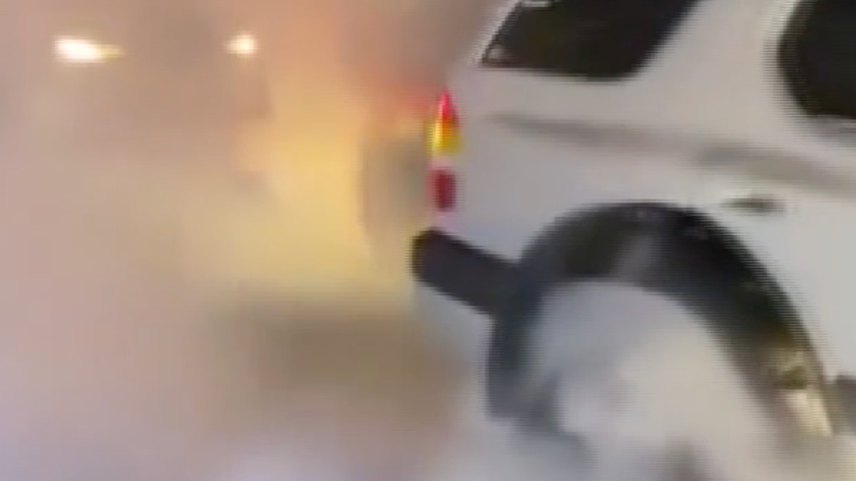 İstanbul’da lastik yakıp yol kapattılar: 144 bin TL ceza yediler