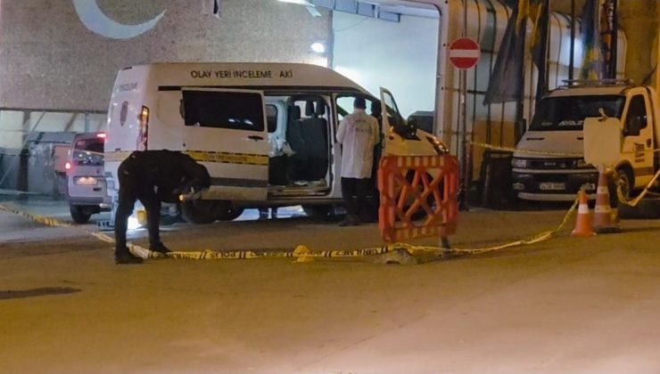 İstanbul’da motosikletli şüpheliler benzin istasyonun yanında havaya ateş açıp kaçtı