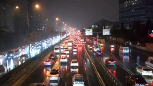 İstanbul’da Trafik Yoğunluğu %69’a Ulaştı