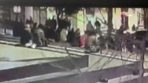 İstanbul’da yankesicilik ile cep telefonu çalan 2 şüpheli tutuklandı