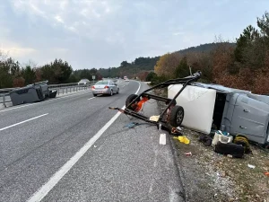 İvrindi’de Trafik Kazası: 3 Yaralı