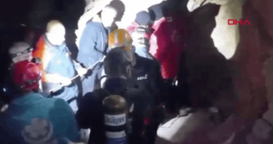 Kaçak kazı için girdiği tünelde can verdi