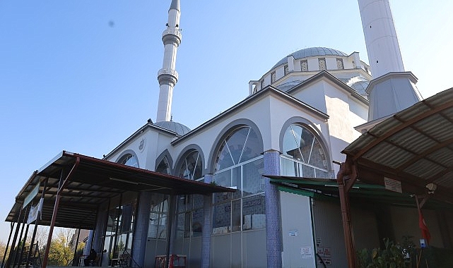 Kartepe Abdülhamit Han Camii’ne estetik görünüm