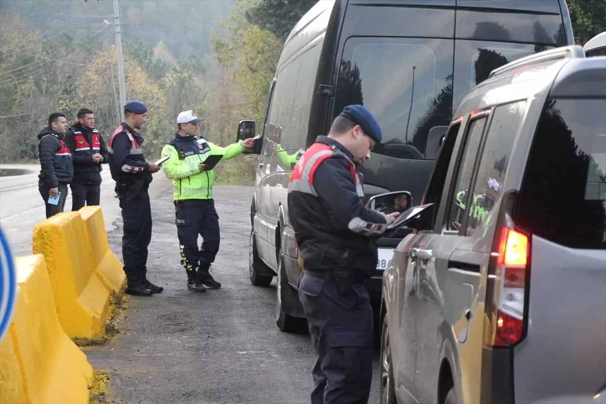 Kartepe’de Kış Lastiği Denetimi