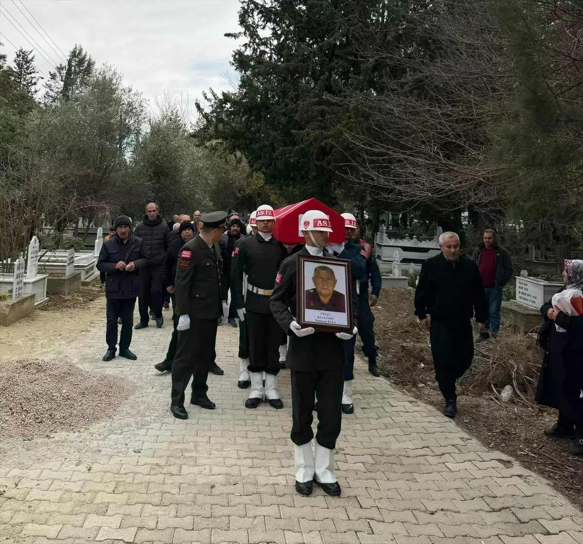Kıbrıs Gazisi Ramazan Kula Son Yolculuğuna Uğurlandı