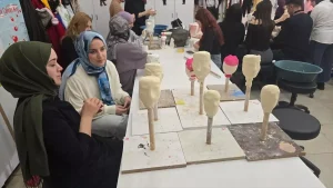 Köy Çocukları İçin Kukla Atölyesi