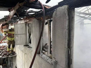 Kula’da Ev Yangını: Kullanılamaz Hale Geldi
