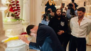 Lionel Messi, Hindu tanrısı Hanuman’ı ziyaret etti