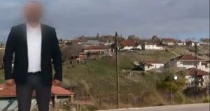 Mahalle muhtarı torbacı çıktı