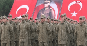 Manisa’da 3 bin 559 er ant içip, komando beresini taktı