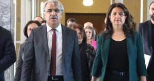 MHP’nin komisyon raporuna DEM Parti’den ilk yorum