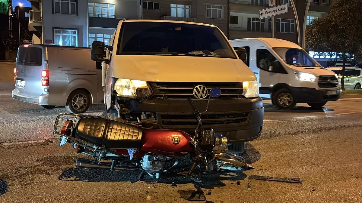 Motosiklet Sürücüsü Kaza Geçirdi