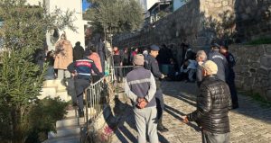 Muğla’da bir evden 82 kaçak göçmen çıktı