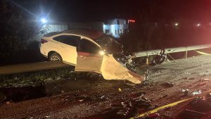 Osmaniye’de karşı şeride geçen otomobil dehşet saçtı: 3 kişi can verdi