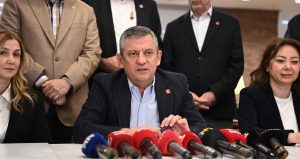 Özgür Özel:  Rejim bizimle rekabetten korkmakta