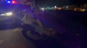 Polisten Yaralı Köpeğe Şefkat Eli