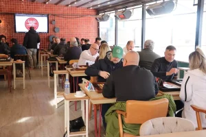 Samsun’da Modern Tavla Şampiyonası Sürüyor